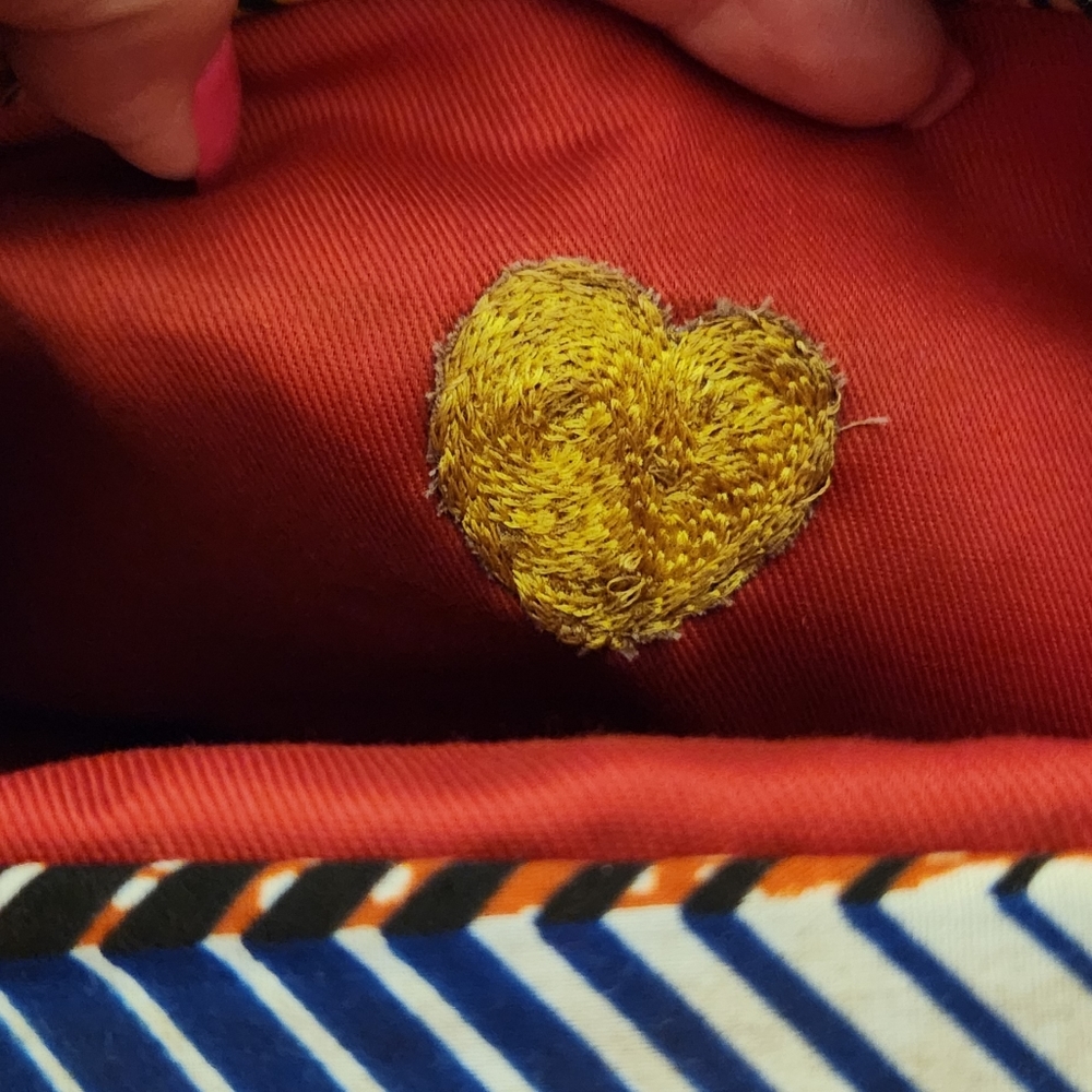 Handmade African Handbag - Picture 7 of 10